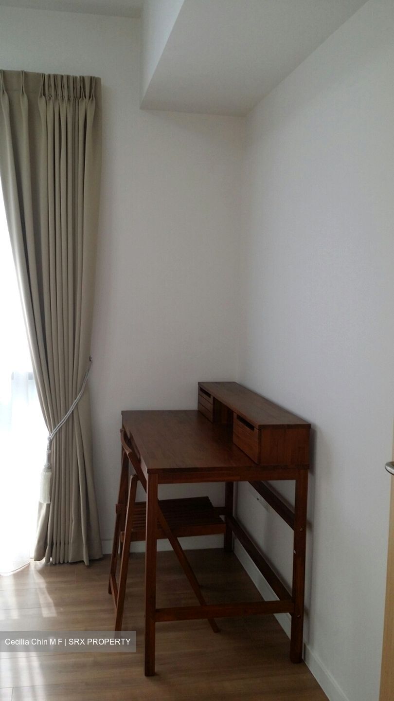 The Lakefront Residences (D22), Condominium #573128921